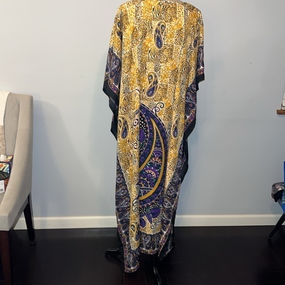 Sante Classics Floral Dashiki Maxi Dress Kaftan One Size
NEW! 40" W, 57" H - Picture 5 of 7